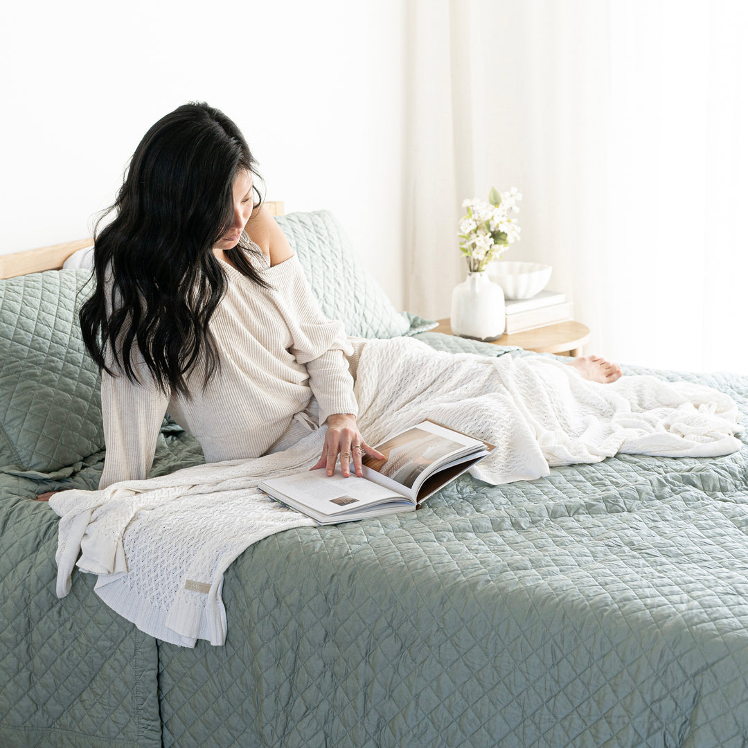 Evening Sage Bamboo Quilt #color_evening-sage