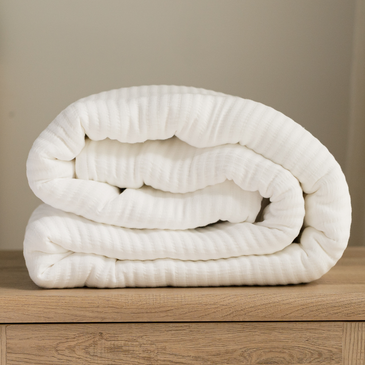 White Cloud Bamboo Coverlet 