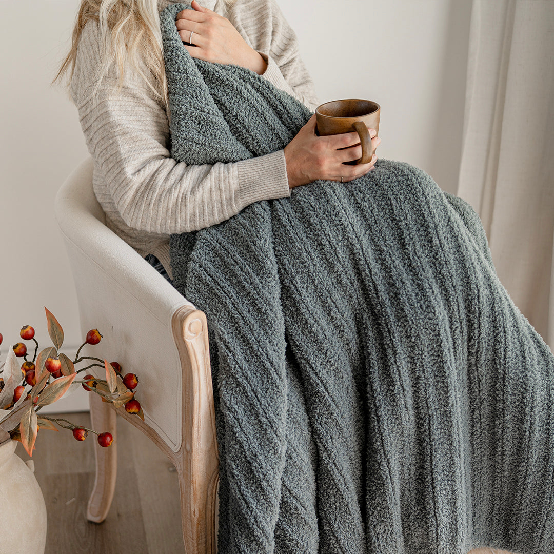 Simply Organic Bamboo Plush Blanket | Snuggly Soft Comfort