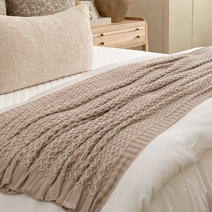 Knitted Throw