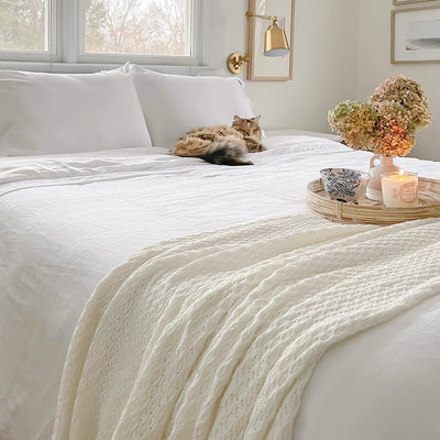 Ivory Cream Throw Blanket #color_ivory-cream