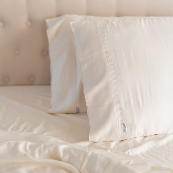 Ivory Moon Pillowcase Set #color_ivory-moon
