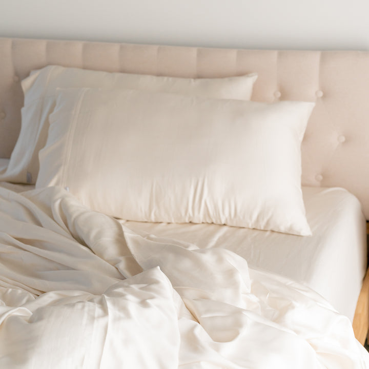 Ivory Moon Pillowcase Set #color_ivory-moon