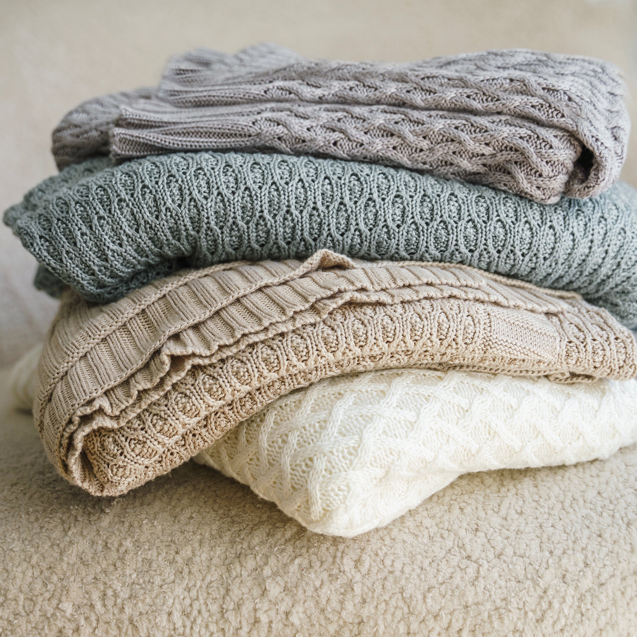 Simply Organic Bamboo Knitted Blanket | Luxuriously Cozy & Stylish